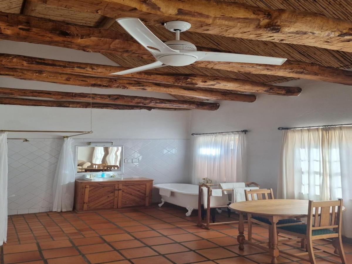 Red Mountain Ridge Karoo Oasis And Guest Farm Διαμέρισμα Buffelskloof Εξωτερικό φωτογραφία